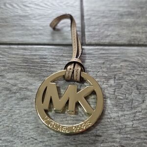 Michael Kors Gold MK Logo Bag Charm Keychain Purse Hangtag Authentic‎